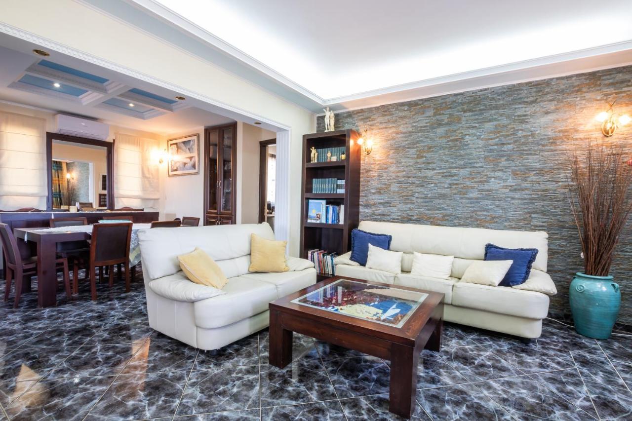 Oceanviewvilla Afiartis ภายนอก รูปภาพ